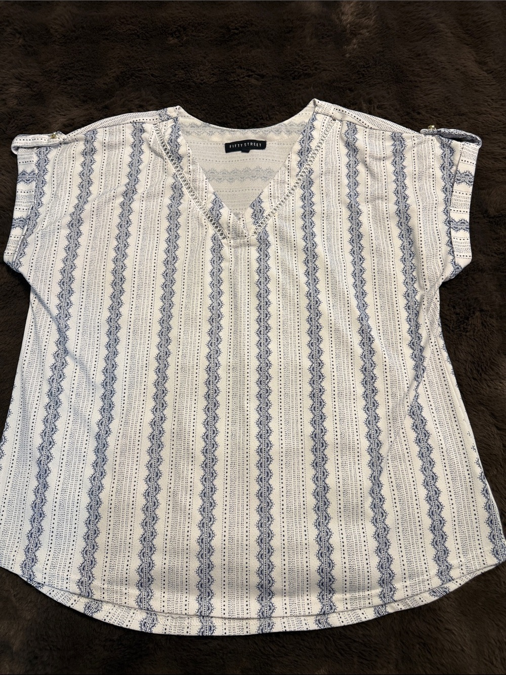 Casual Ivory V-Neck Tunic with Blue Stripe Pattern